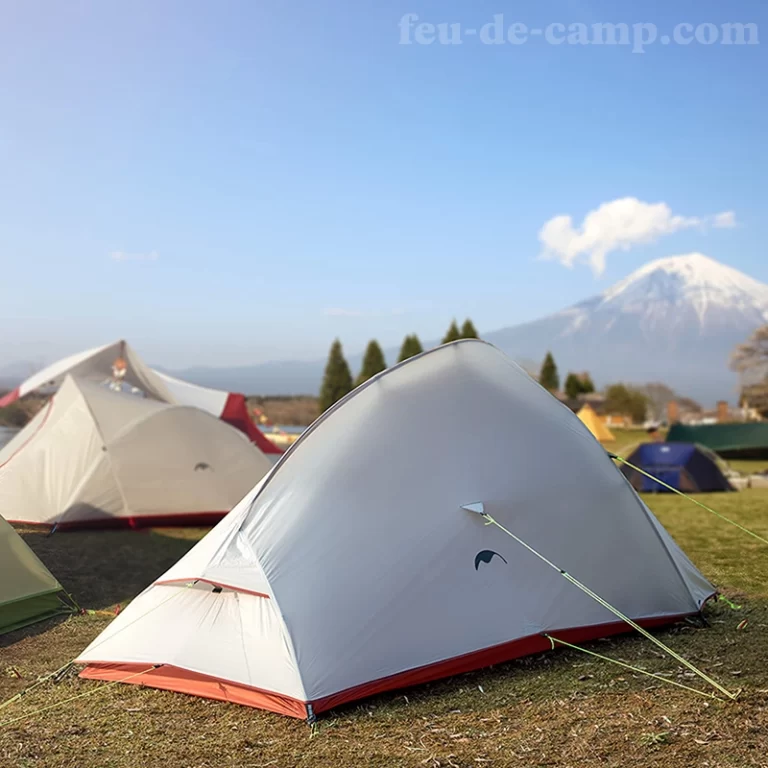 Tente Ultra Légère 2 Places Blanche et Rouge Mont Fuji